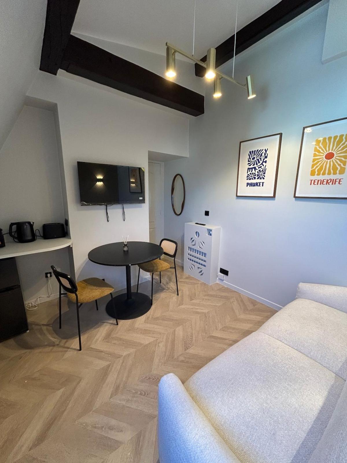 Luxury Parc Monceau Apartment